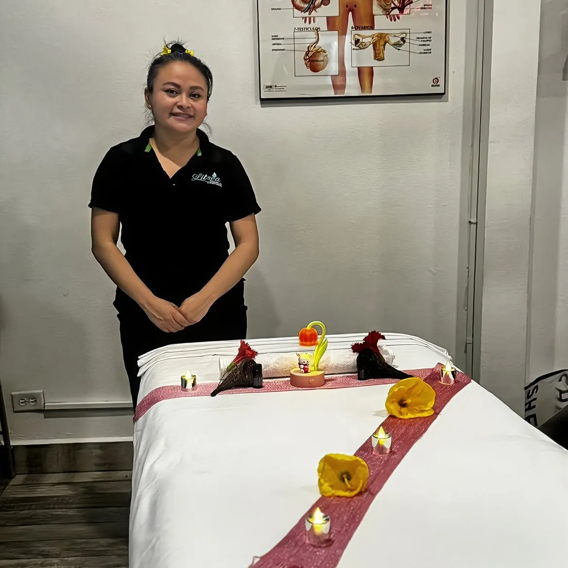 Cabina con velas y aromaterapia